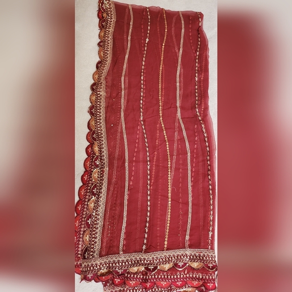 Indian Ethnic 3 Piece Dress - Picture 4 of 4